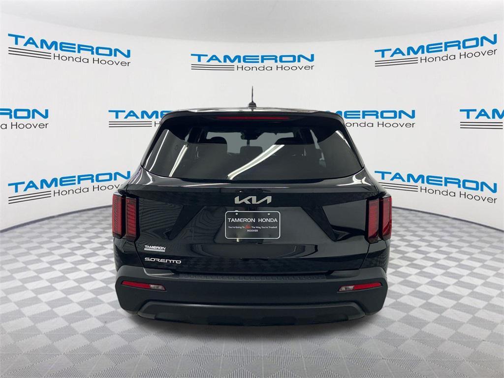 used 2023 Kia Sorento car, priced at $22,691