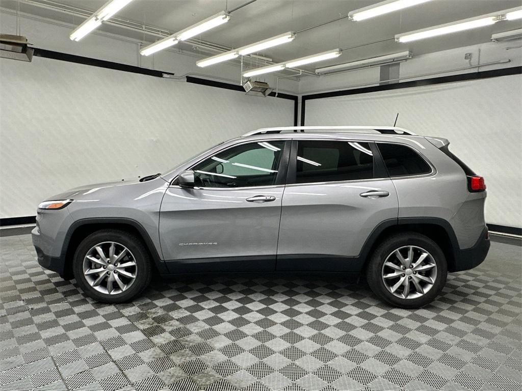 used 2018 Jeep Cherokee car, priced at $14,995