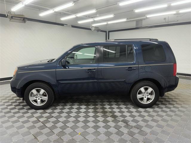 used 2011 Honda Pilot car, priced at $9,995