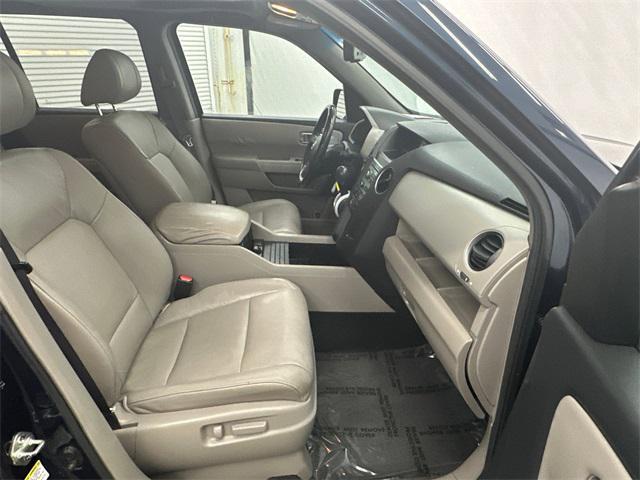 used 2011 Honda Pilot car, priced at $9,995