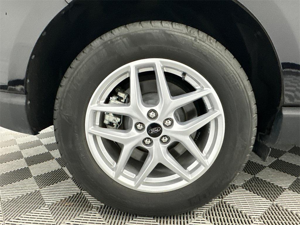 used 2023 Ford Edge car, priced at $22,499