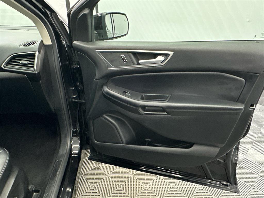 used 2023 Ford Edge car, priced at $22,499