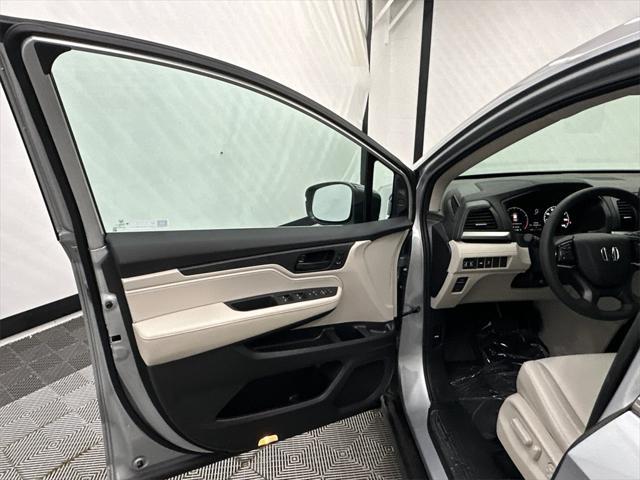 new 2025 Honda Odyssey car, priced at $43,670