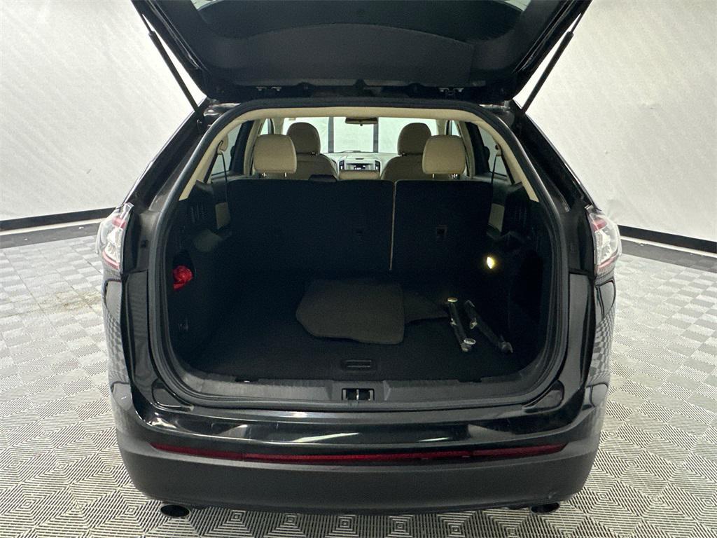 used 2015 Ford Edge car, priced at $9,925