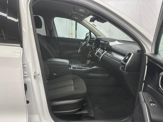 used 2023 Kia Sorento car, priced at $23,885
