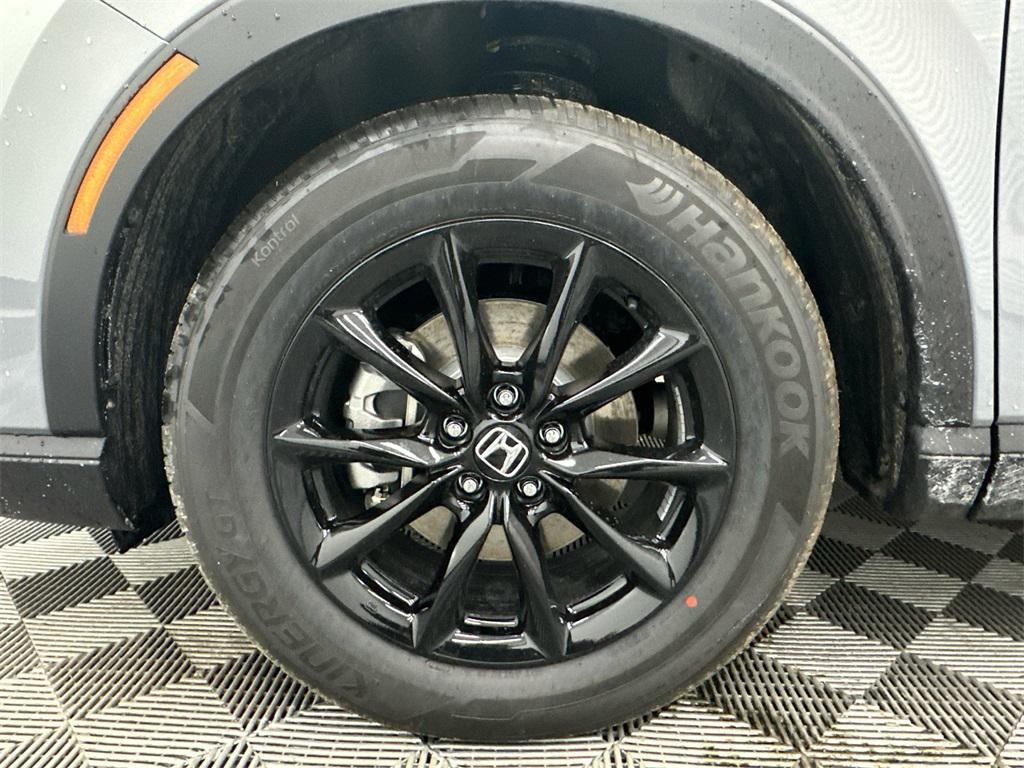 new 2026 Honda CR-V Hybrid car, priced at $37,535