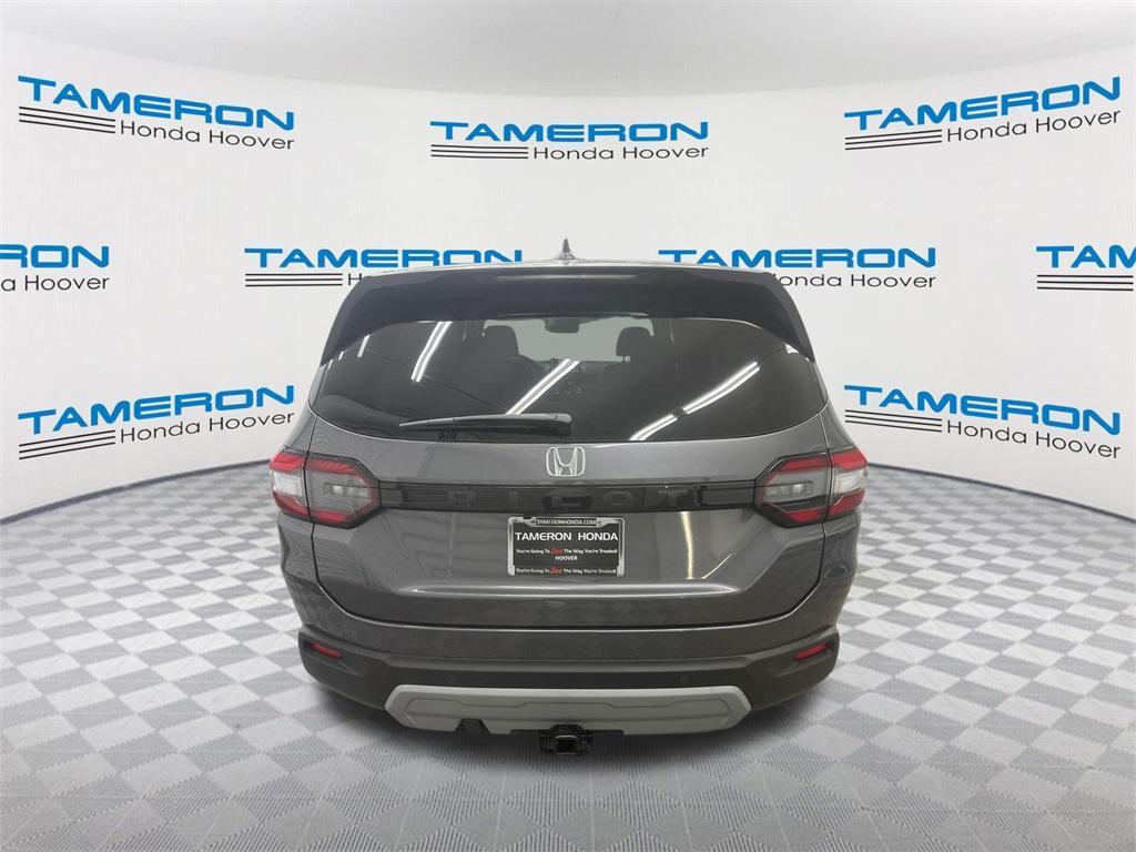 new 2025 Honda Pilot car, priced at $45,725