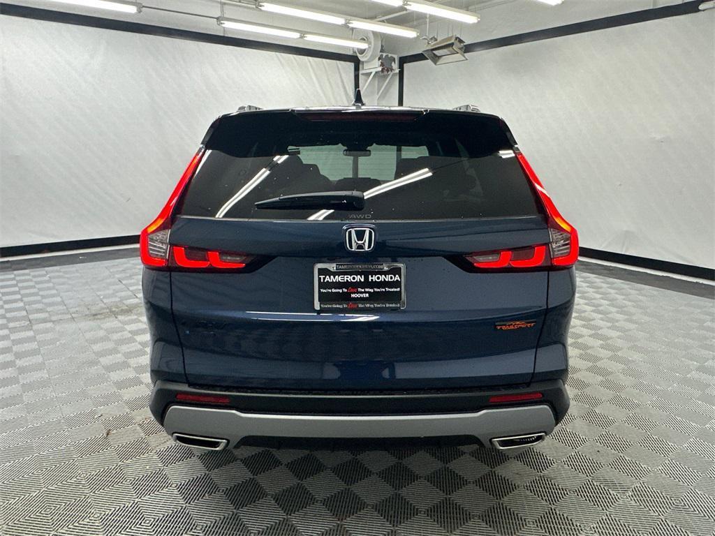 new 2026 Honda CR-V Hybrid car, priced at $40,195