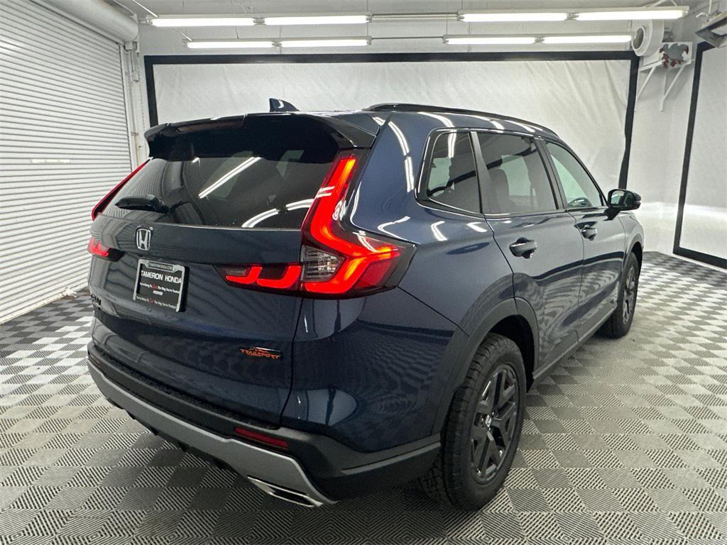 new 2026 Honda CR-V Hybrid car, priced at $40,195