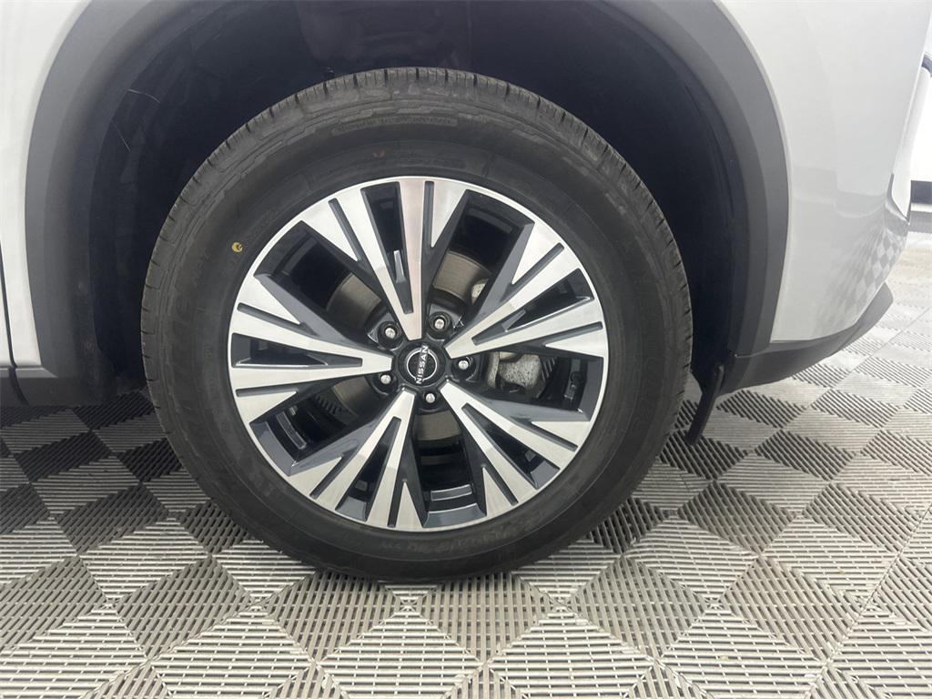 used 2023 Nissan Rogue car, priced at $19,999