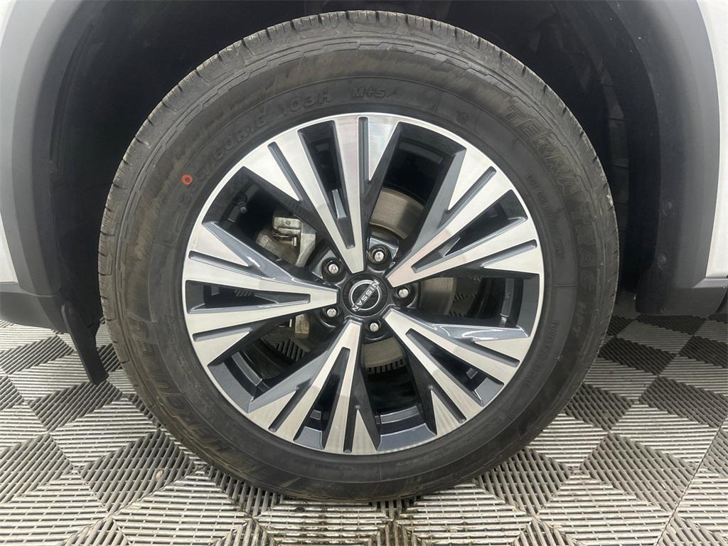 used 2023 Nissan Rogue car, priced at $19,999