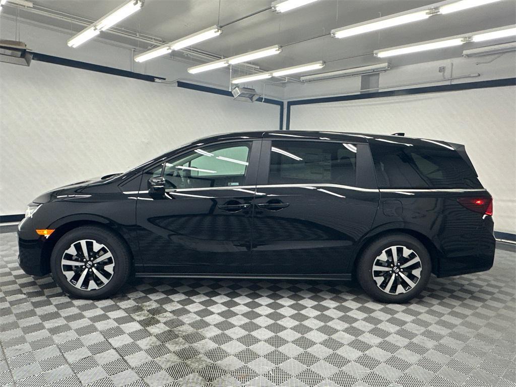new 2026 Honda Odyssey car, priced at $44,290