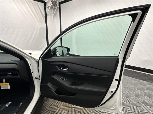 new 2025 Honda Accord Hybrid car, priced at $35,260