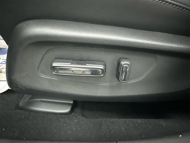 used 2025 Honda HR-V car, priced at $29,899