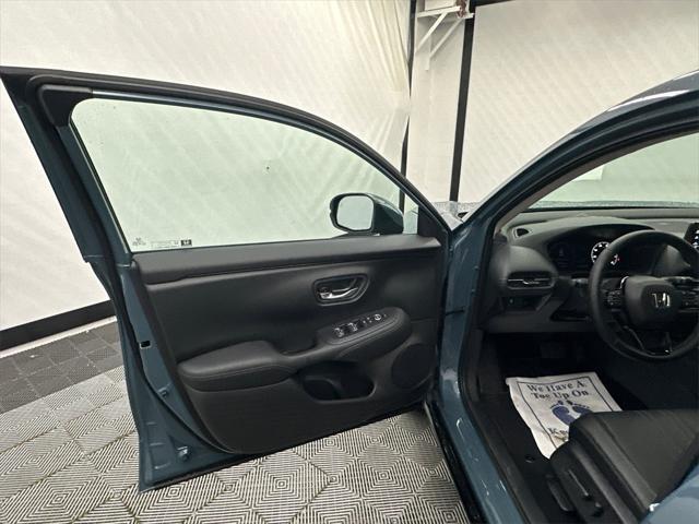 used 2025 Honda HR-V car, priced at $29,899