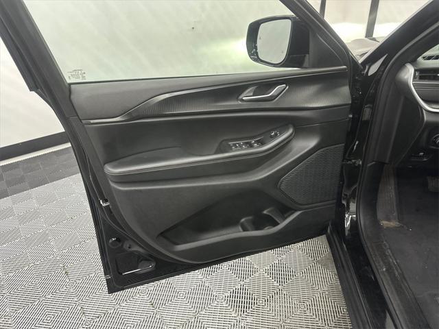 used 2023 Jeep Grand Cherokee L car, priced at $29,813