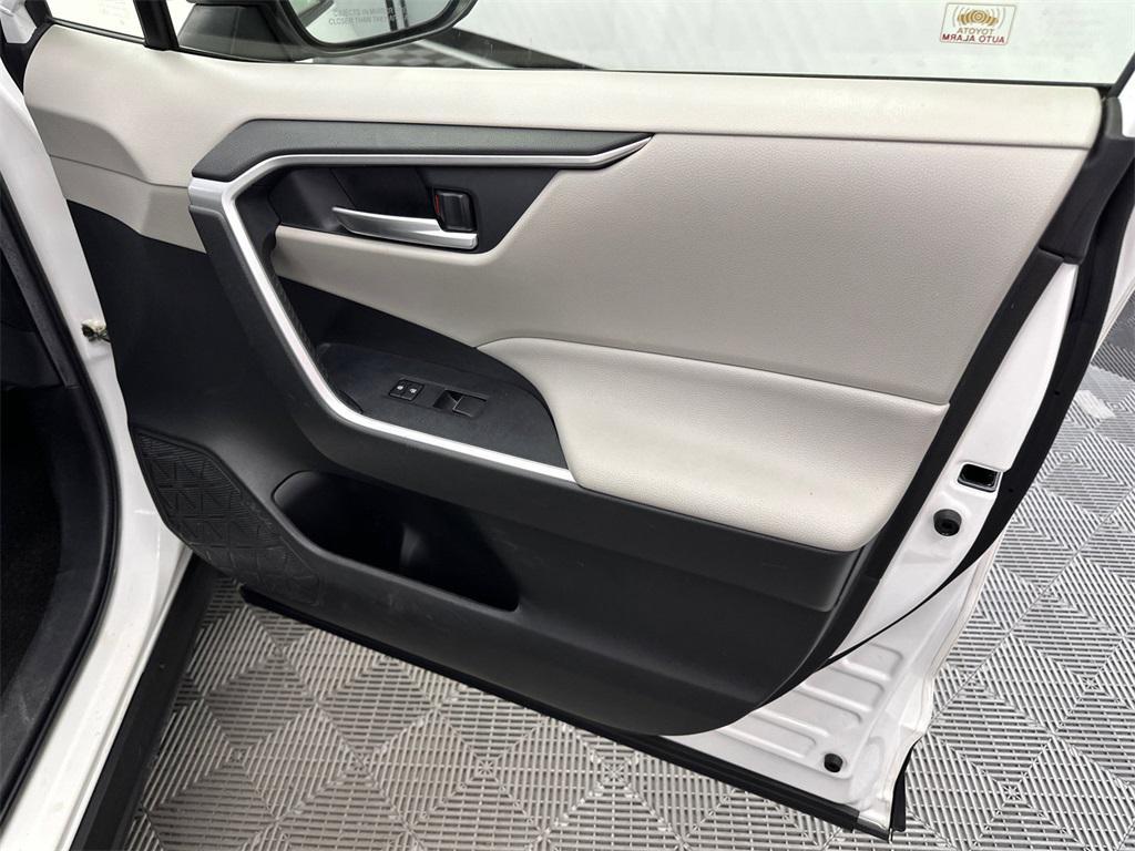used 2020 Toyota RAV4 car, priced at $22,999