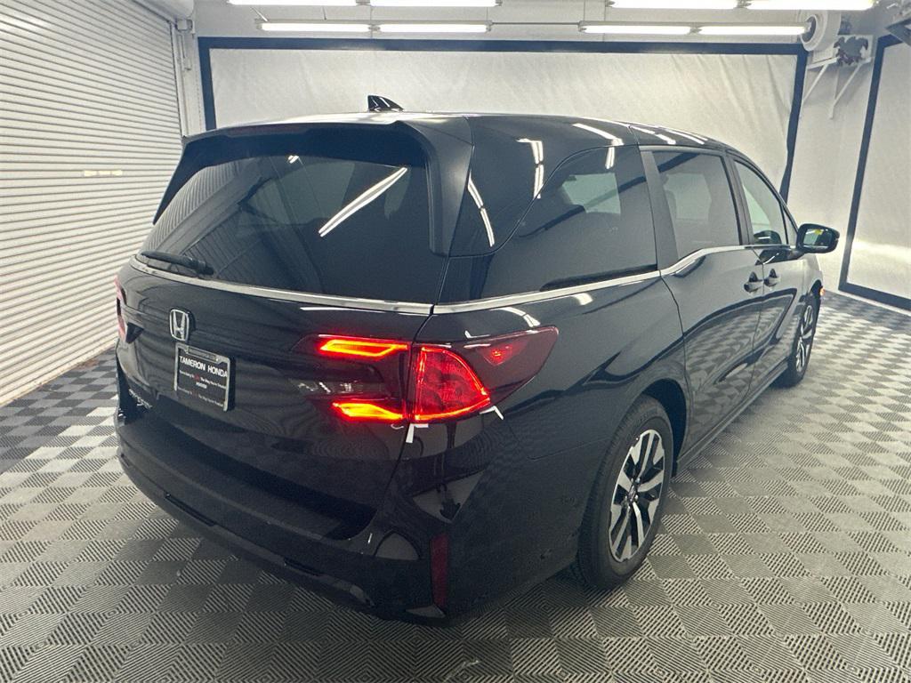 new 2026 Honda Odyssey car, priced at $44,290