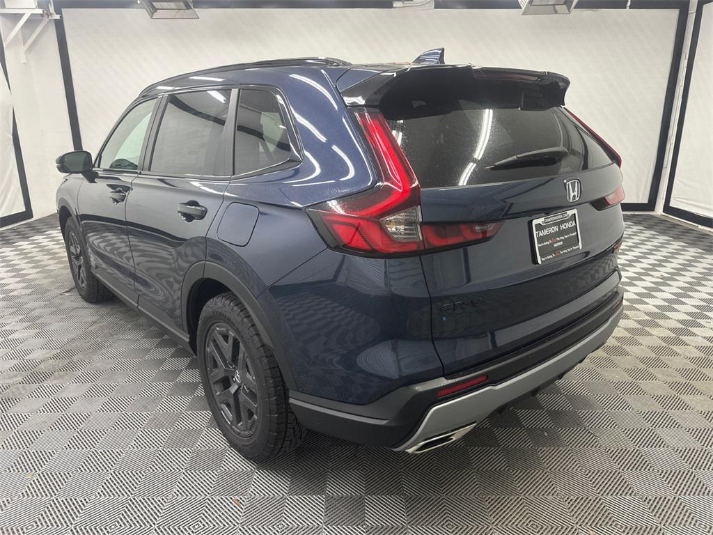 new 2026 Honda CR-V Hybrid car, priced at $40,250