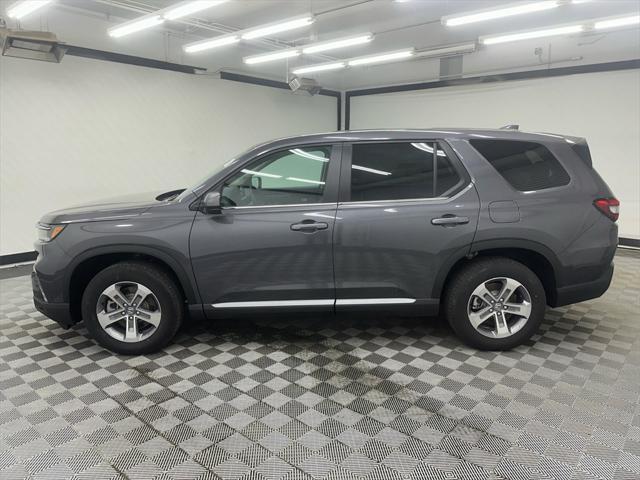 new 2025 Honda Pilot car, priced at $47,800
