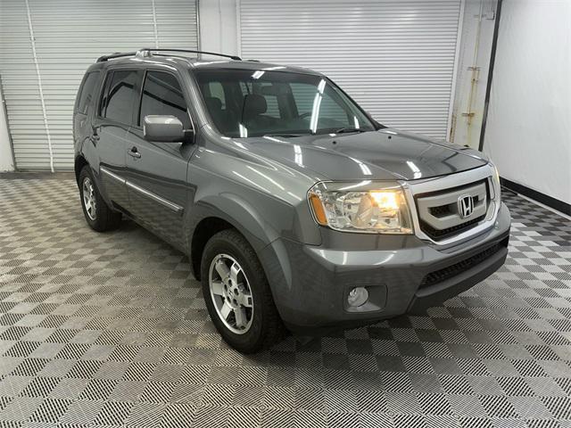 used 2011 Honda Pilot car, priced at $12,995