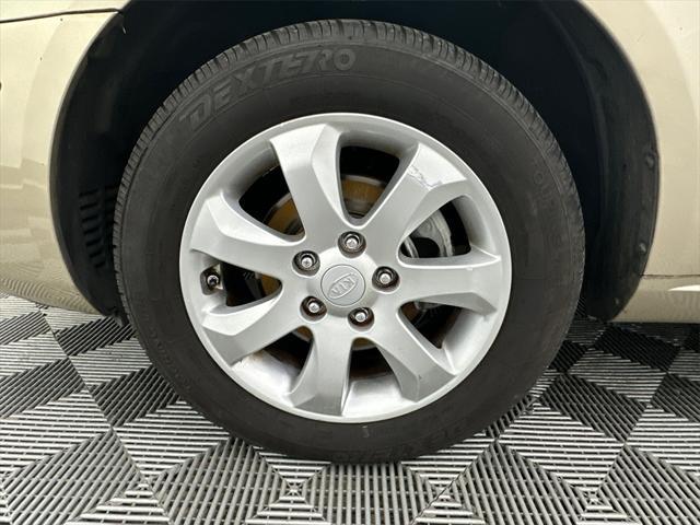 used 2007 Kia Optima car, priced at $4,995