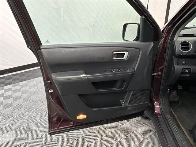 used 2015 Honda Pilot car, priced at $8,995