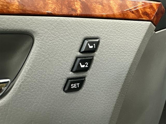used 2007 Toyota Avalon car, priced at $9,905