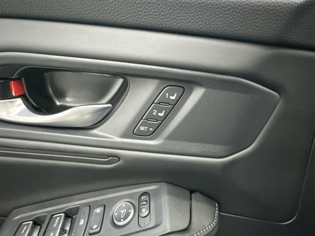 new 2025 Honda Accord Hybrid car, priced at $36,980