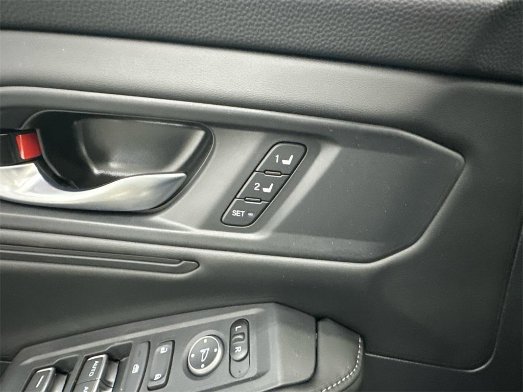 new 2025 Honda Accord Hybrid car, priced at $36,980