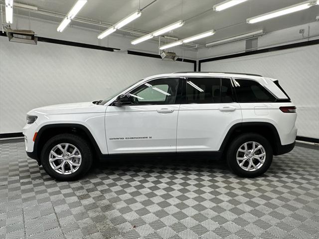 used 2022 Jeep Grand Cherokee car, priced at $26,499
