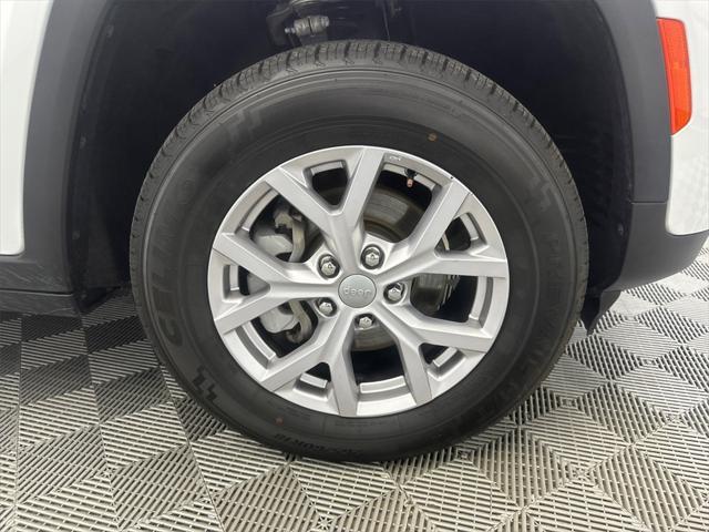 used 2022 Jeep Grand Cherokee car, priced at $26,499