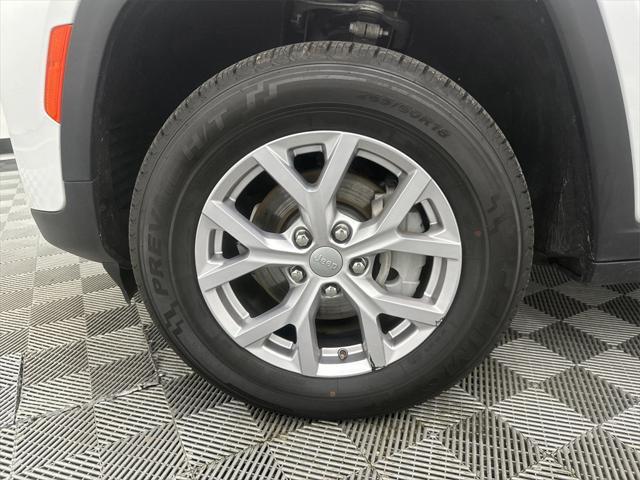 used 2022 Jeep Grand Cherokee car, priced at $26,499