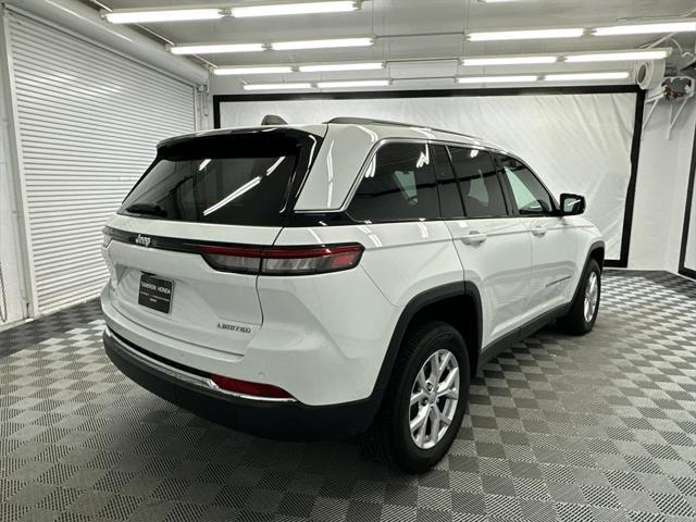 used 2022 Jeep Grand Cherokee car, priced at $26,499