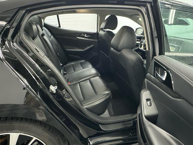 used 2023 Nissan Maxima car, priced at $23,446