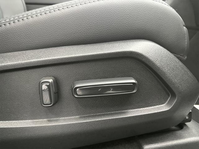new 2025 Honda Pilot car, priced at $51,305