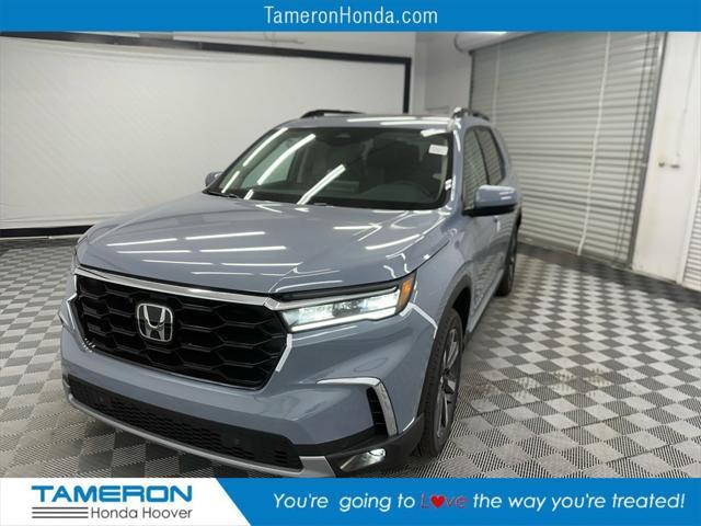 new 2025 Honda Pilot car, priced at $51,305