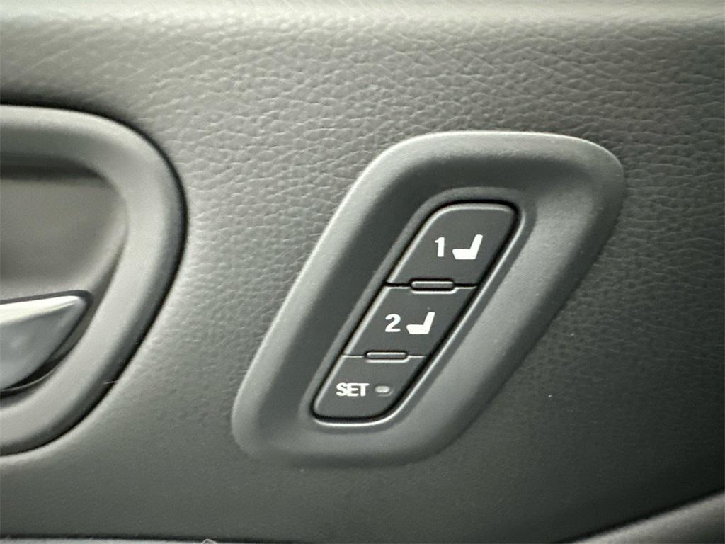 new 2025 Honda Pilot car, priced at $47,550