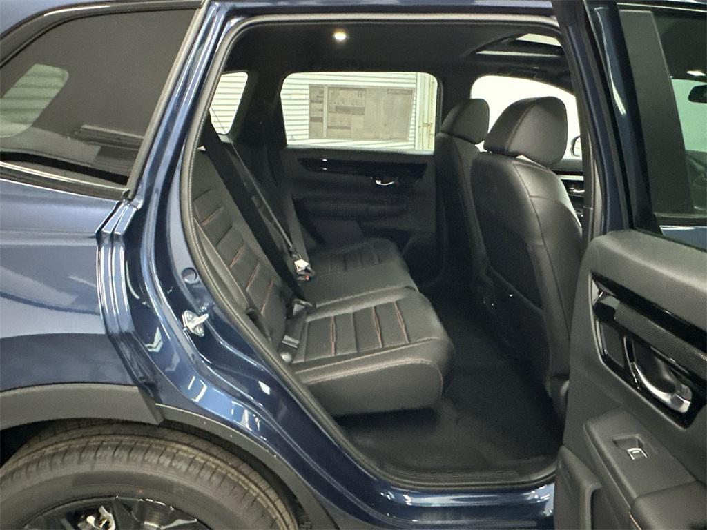 new 2026 Honda CR-V Hybrid car, priced at $43,645