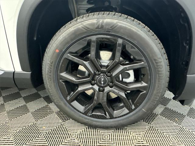 new 2025 Honda Pilot car, priced at $51,050