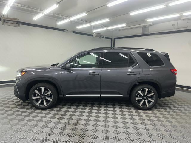 new 2025 Honda Pilot car, priced at $51,050