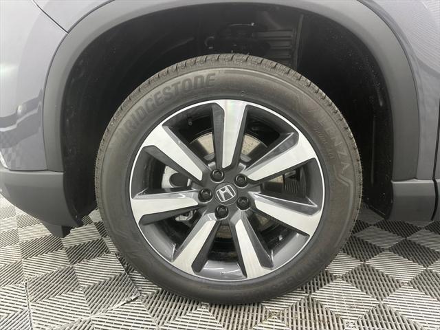 new 2025 Honda Pilot car, priced at $51,050