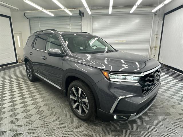 new 2025 Honda Pilot car, priced at $51,050