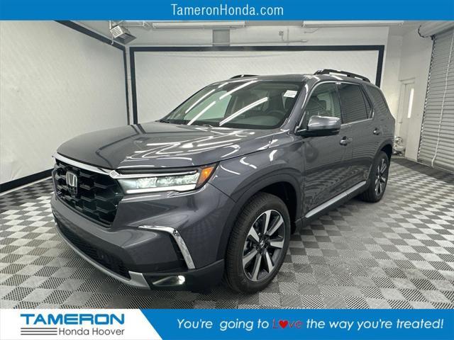 new 2025 Honda Pilot car, priced at $51,050