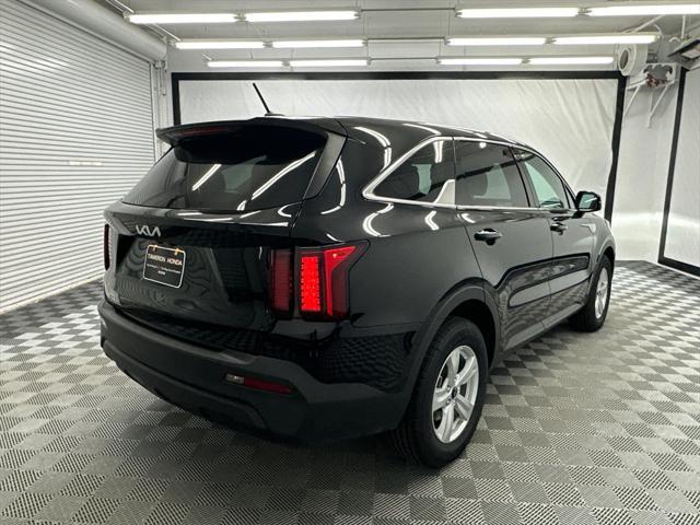 used 2023 Kia Sorento car, priced at $23,117
