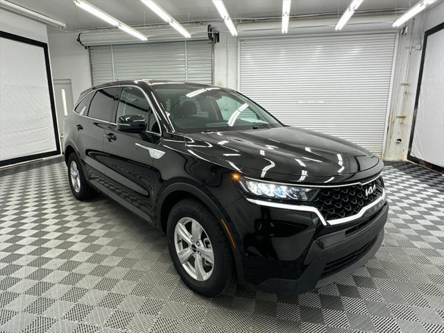 used 2023 Kia Sorento car, priced at $23,117