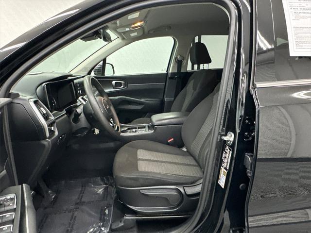 used 2023 Kia Sorento car, priced at $23,117