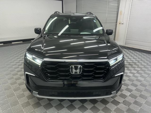 used 2023 Honda Pilot car, priced at $45,498
