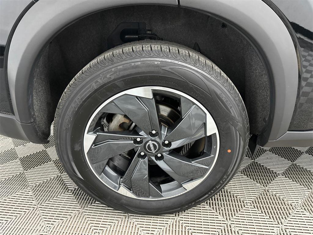 used 2024 Nissan Rogue car, priced at $20,379