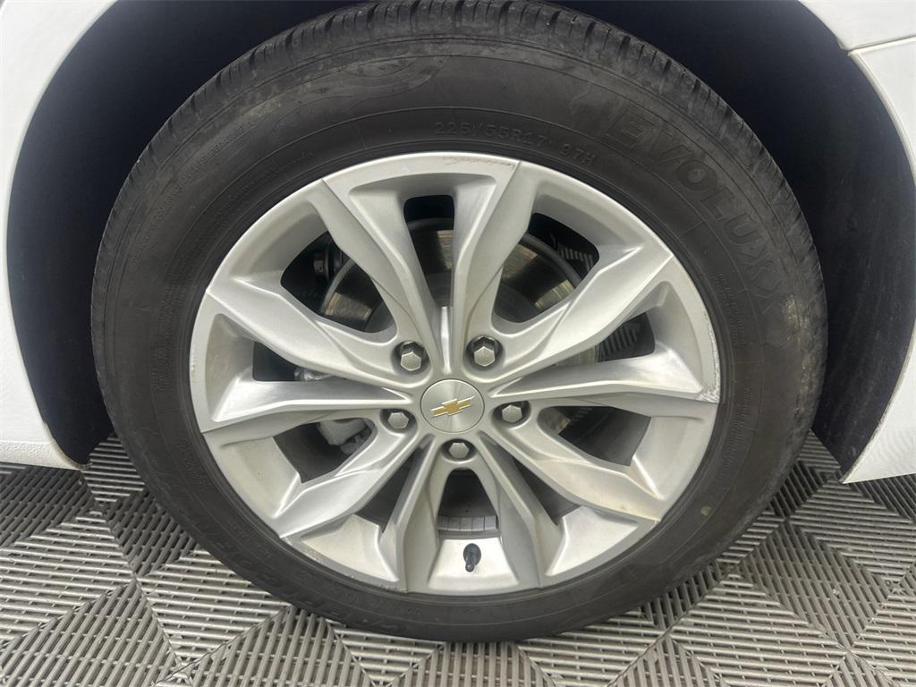 used 2024 Chevrolet Malibu car, priced at $18,064